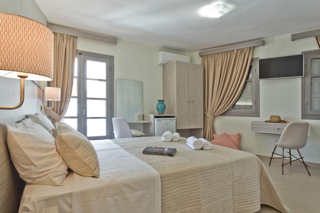 Nereus Luxurious Suites Karpathos Exterior photo