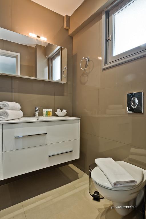 Nereus Luxurious Suites Karpathos Exterior photo