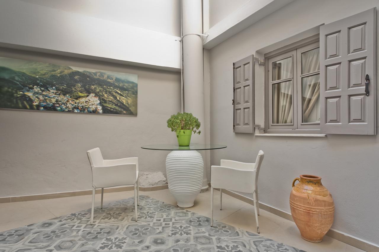 Nereus Luxurious Suites Karpathos Exterior photo